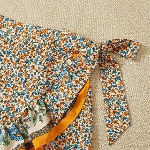 New 2pc set Rib Knit Cami Crop Top & Ditsy Floral Print Wrap Hem Skirt Set - Picture 2 of 5